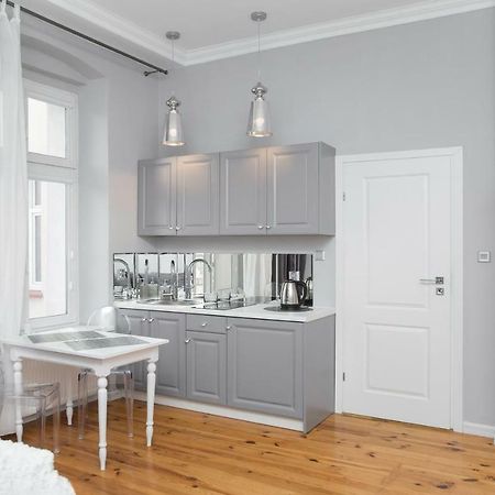 Classic Apartments - Top Location, Bezplatny Parking エウク エクステリア 写真