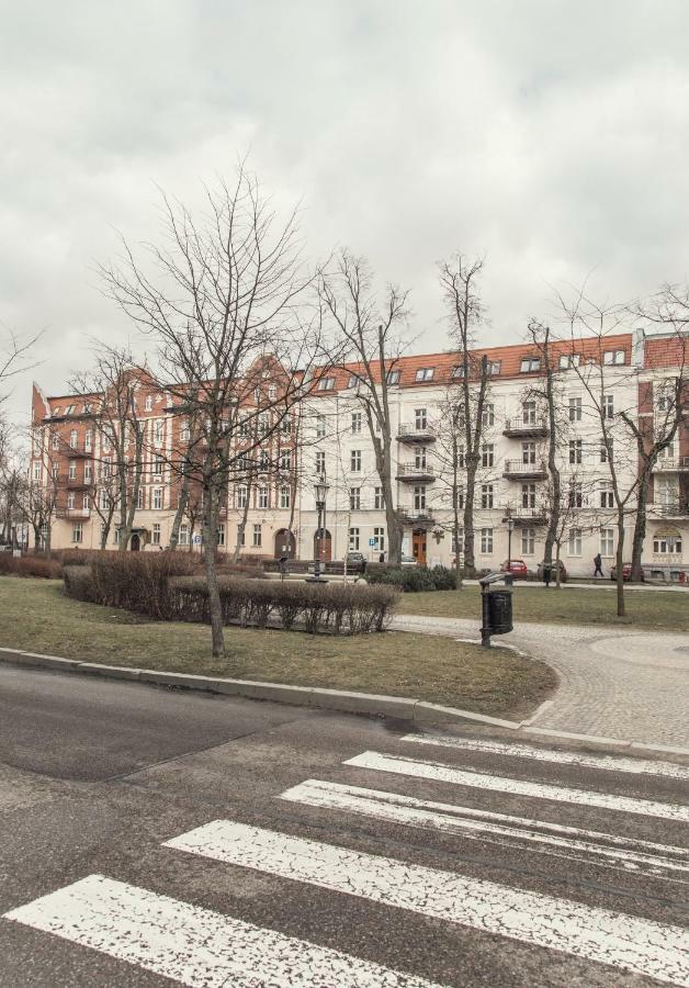 Classic Apartments - Top Location, Bezplatny Parking エウク エクステリア 写真
