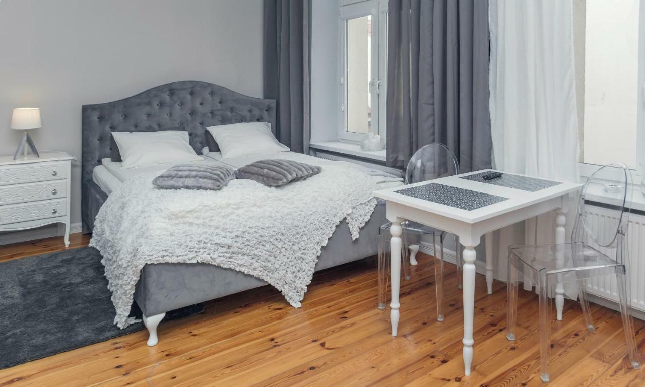 Classic Apartments - Top Location, Bezplatny Parking エウク エクステリア 写真