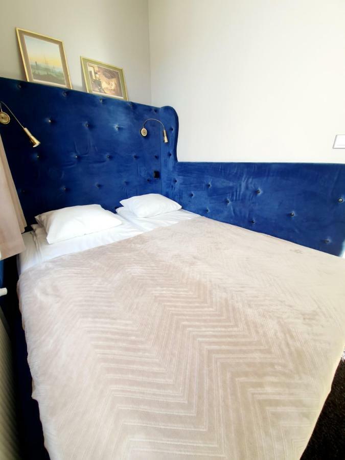 Classic Apartments - Top Location, Bezplatny Parking エウク エクステリア 写真